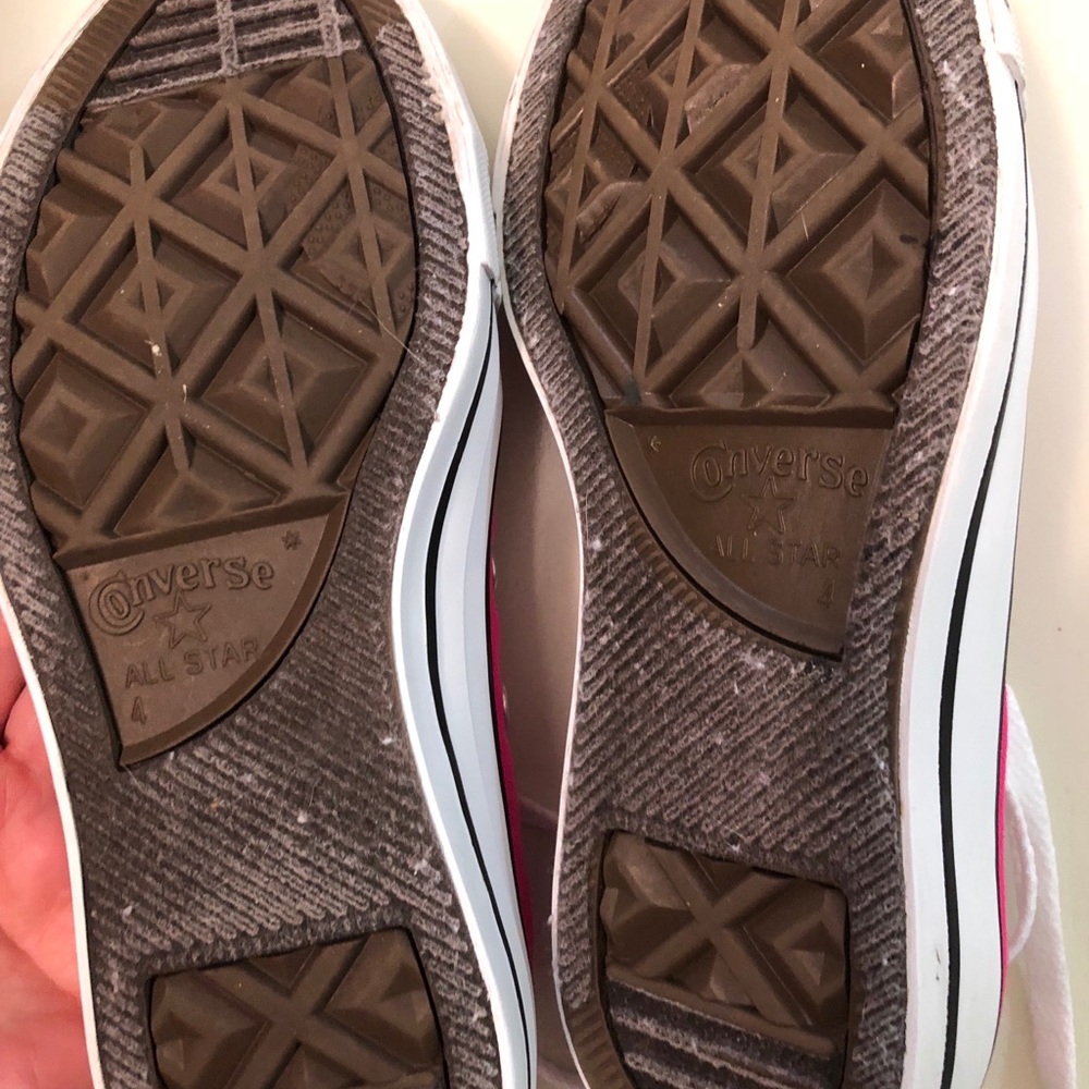Converse Low Tops - Picture 4 of 5